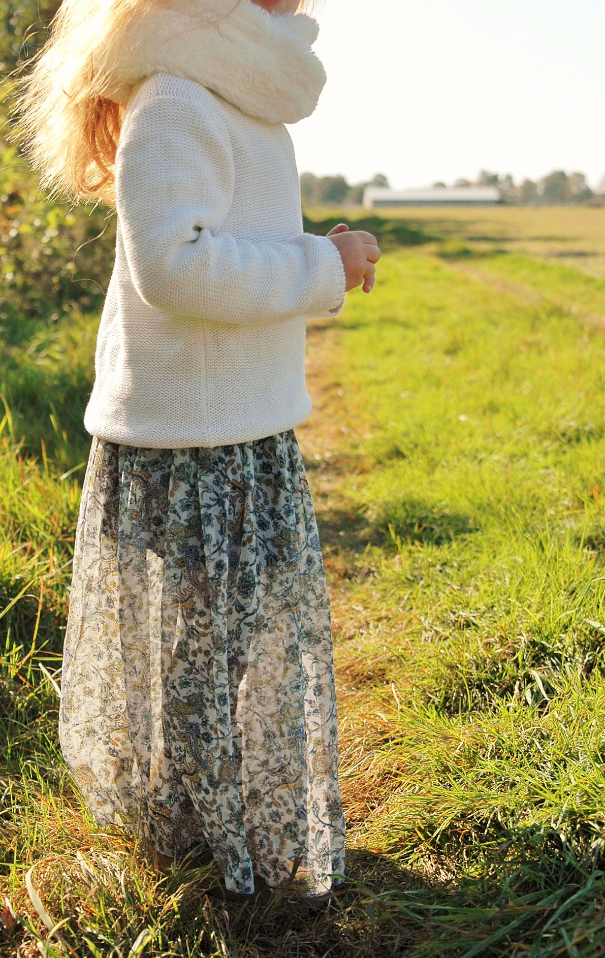 jesienna stylizacja dla dziewczynki