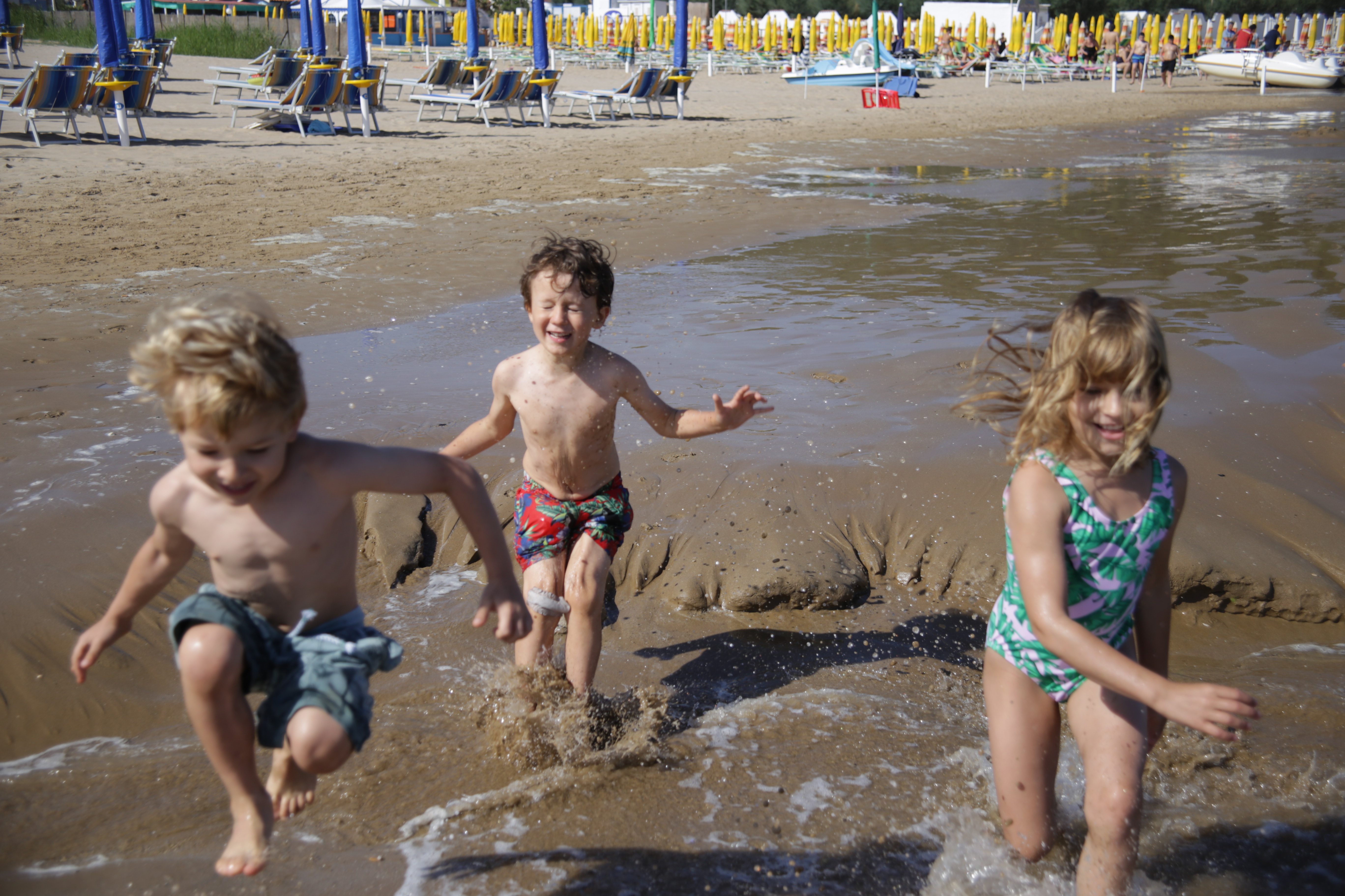 dzieci na wakacjach, zabaw