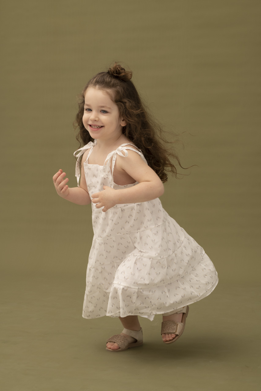 sukienka na wesele dla dziewczynki
