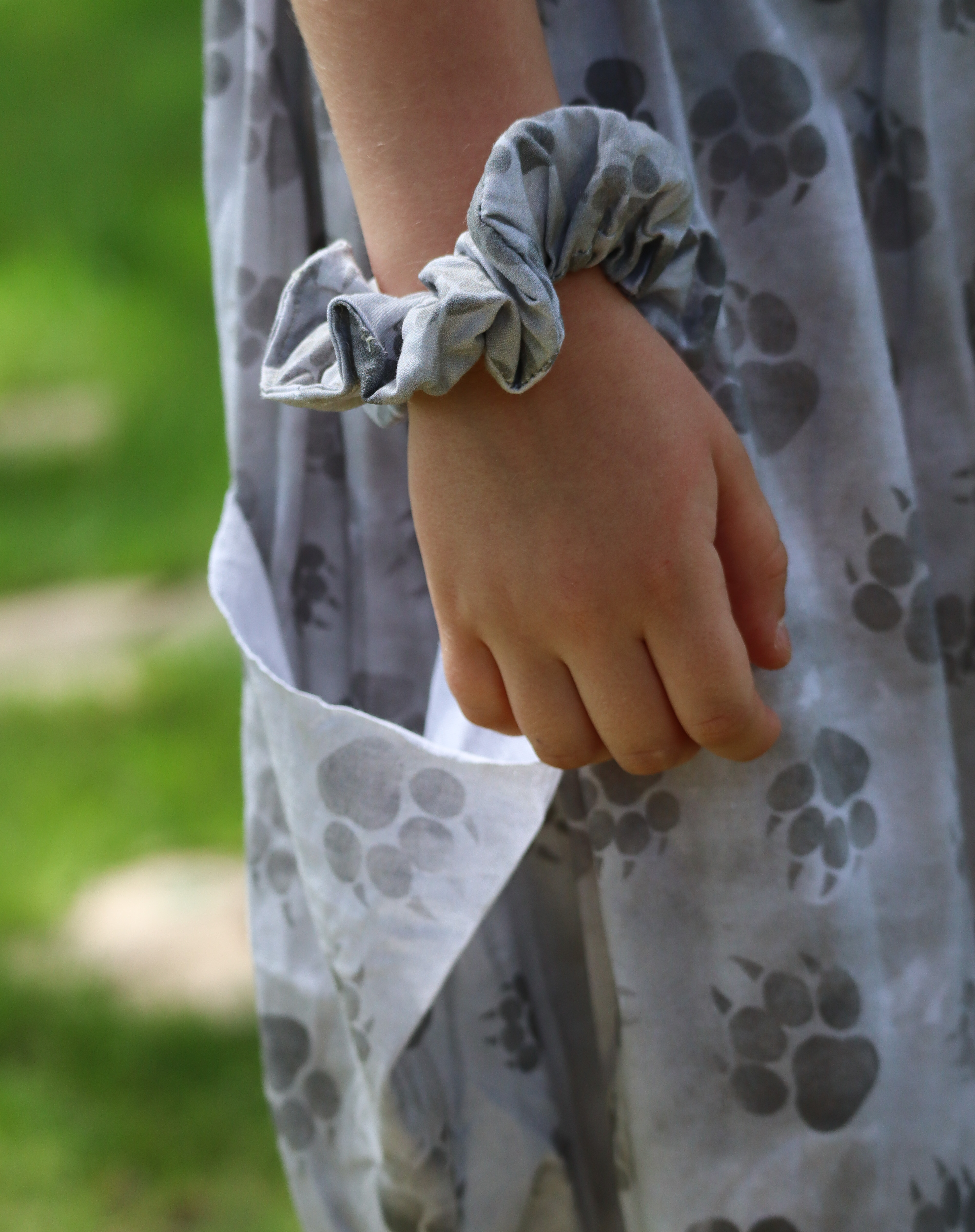 spódniczka dziewczęca w łapki