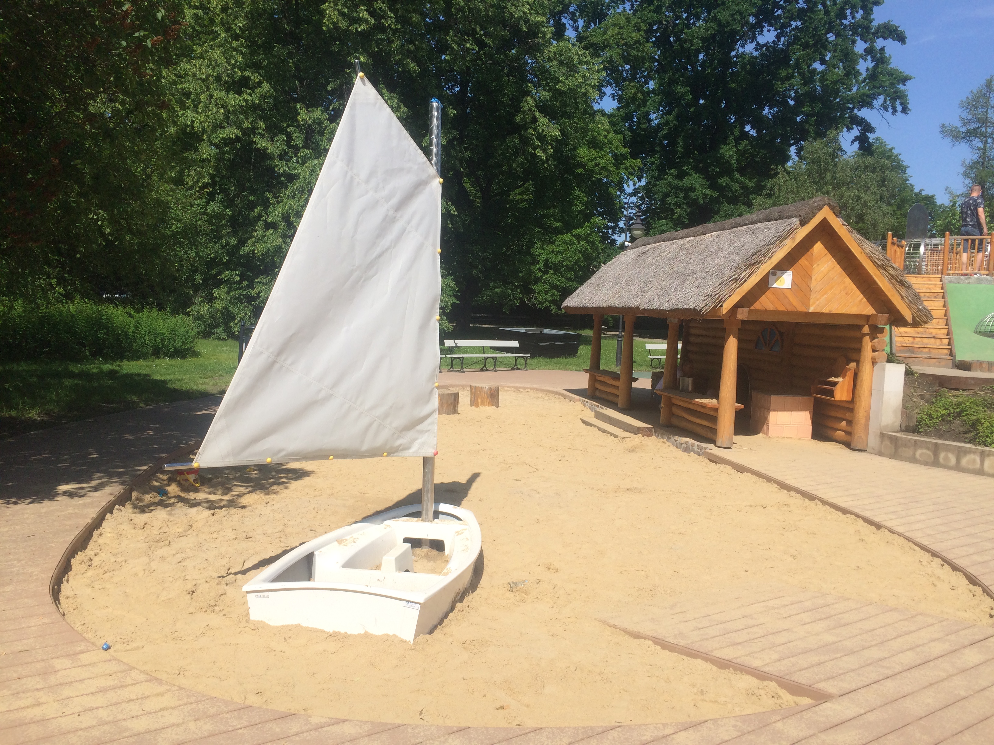 plac zabaw w parku ujazdowskim