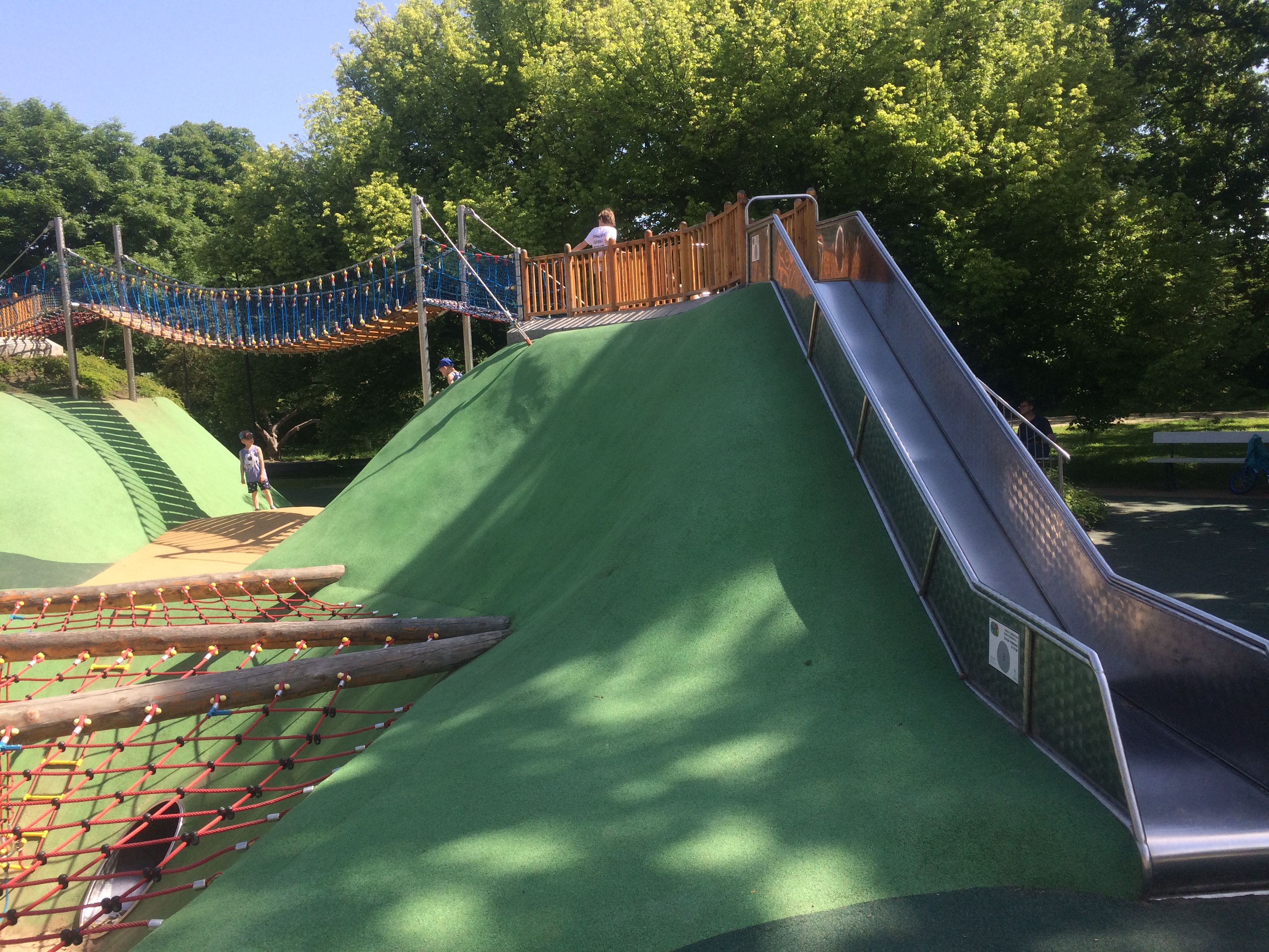 plac zabaw w parku ujazdowskim