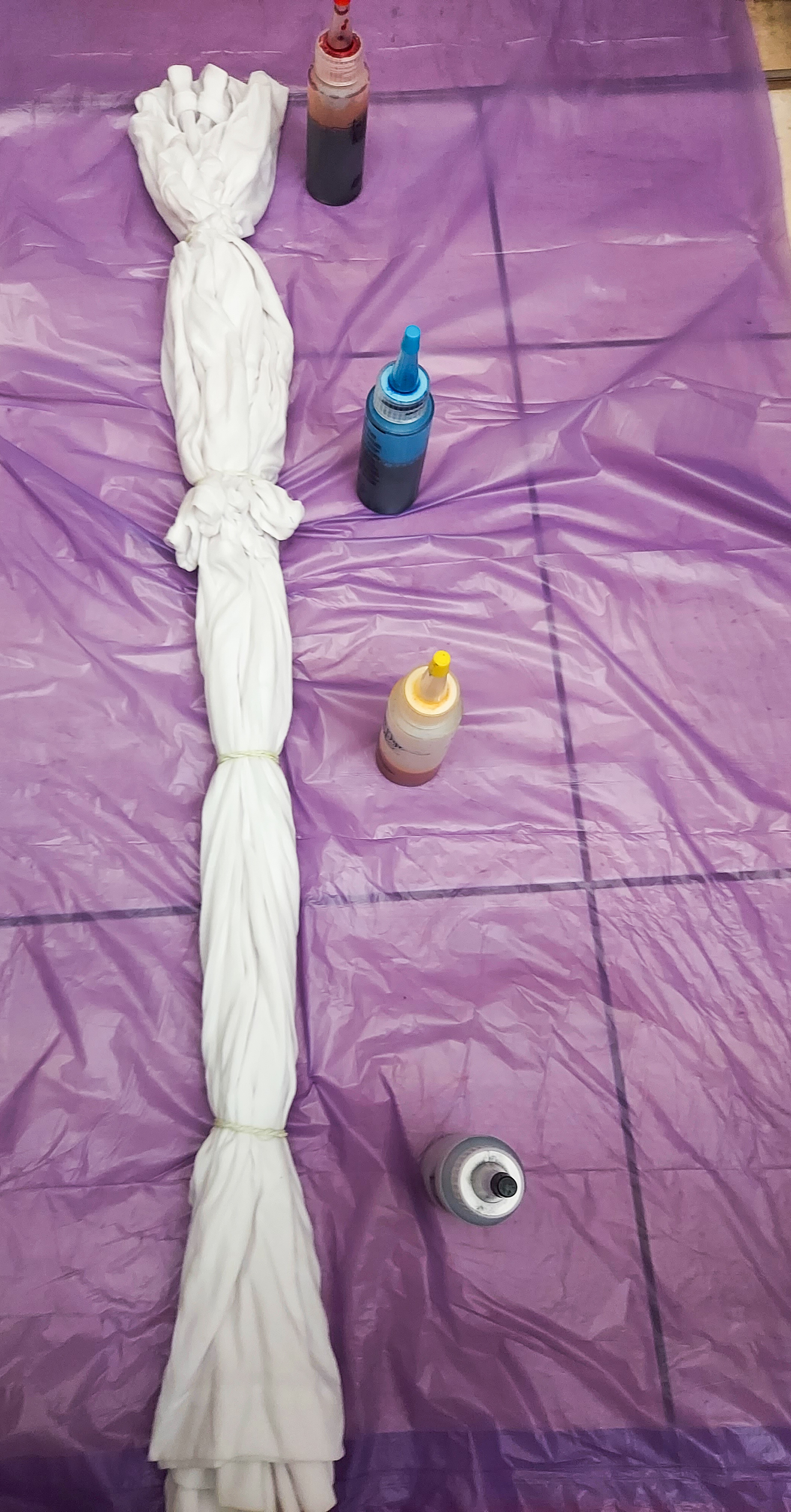 tie dye - farbowanie tkaniny