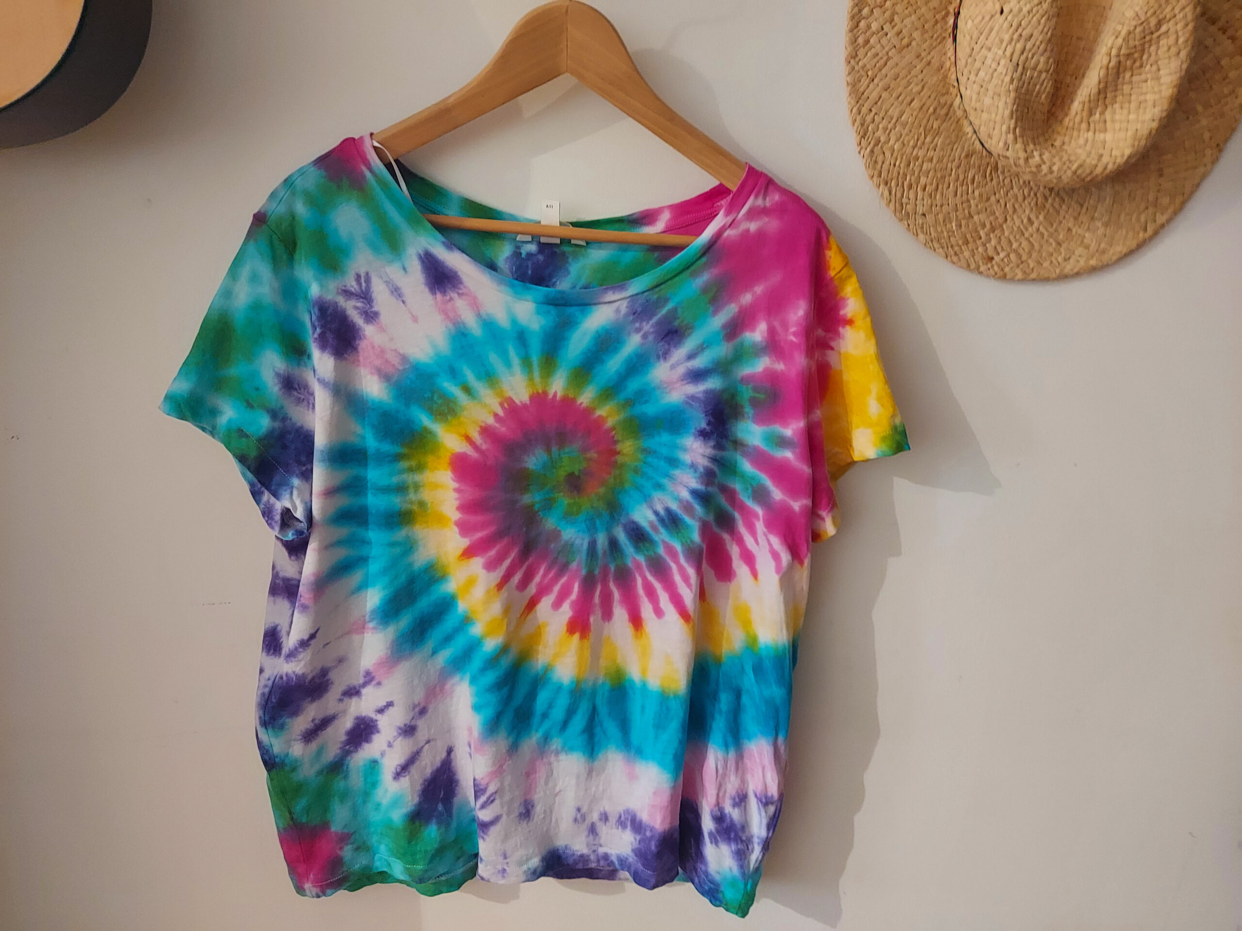tie dye spiral