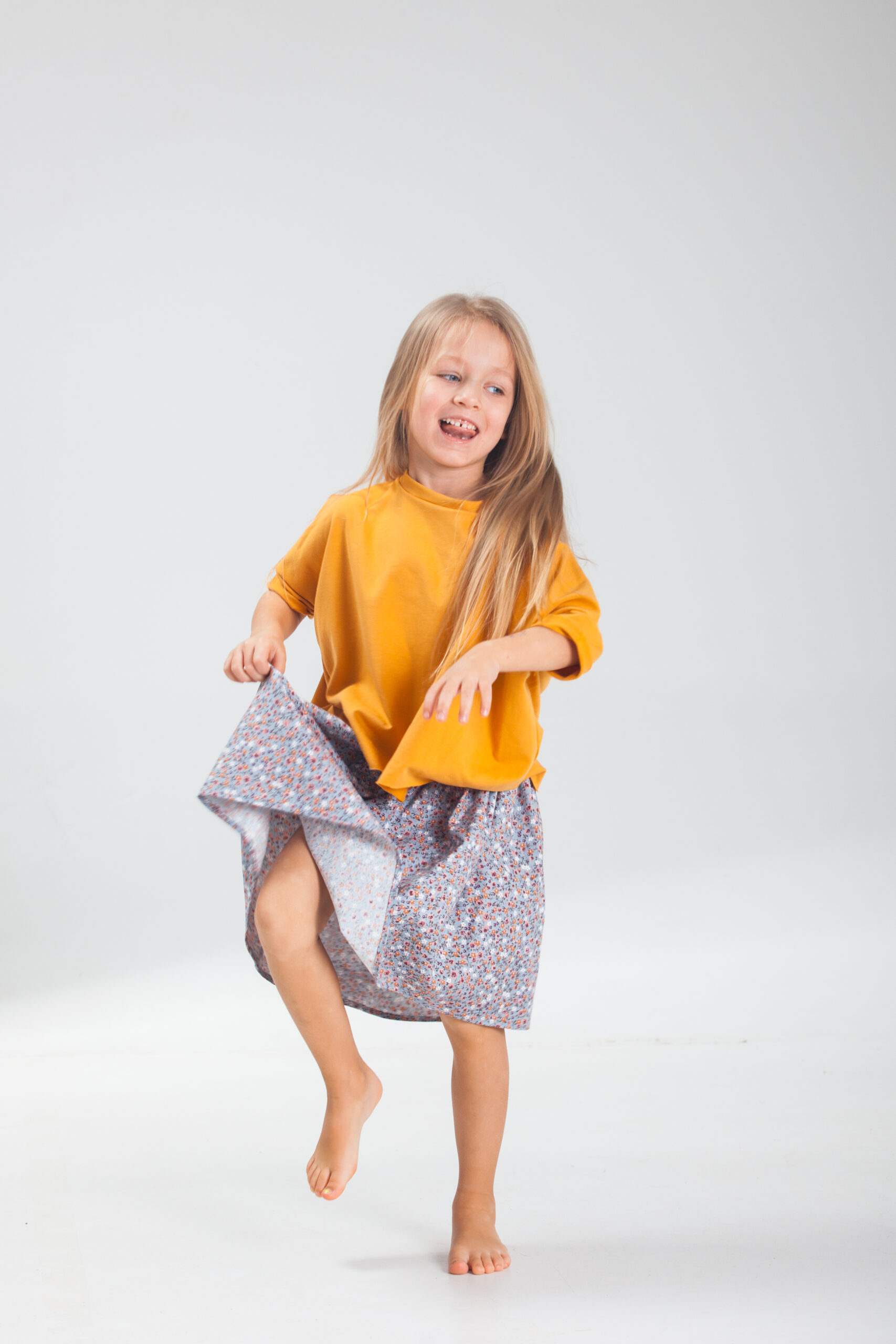 photo by wysokiniski.com Bluza "Sow-thistle"